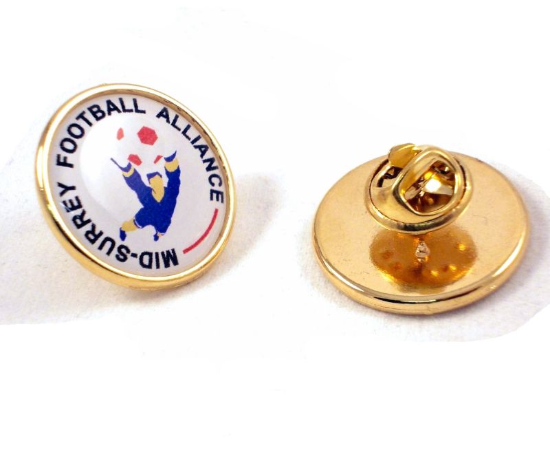 Premium Badge 21mm round gold clutch and printed dome